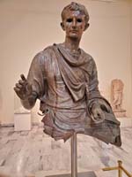 070 Museum of Archaeology