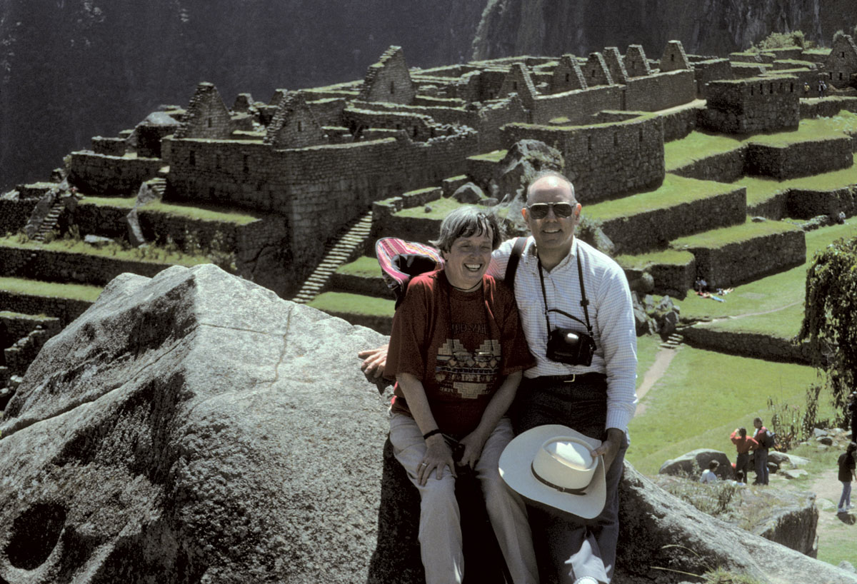 Sue-and-Doug-at-Machu-Picchu