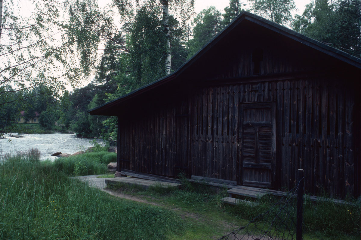 Imperial Fishing Lodge 3