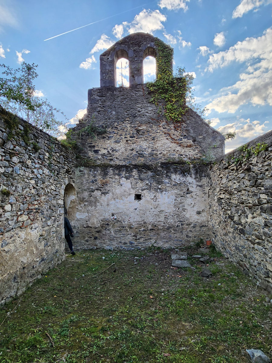 043 Near Hotel du Barry