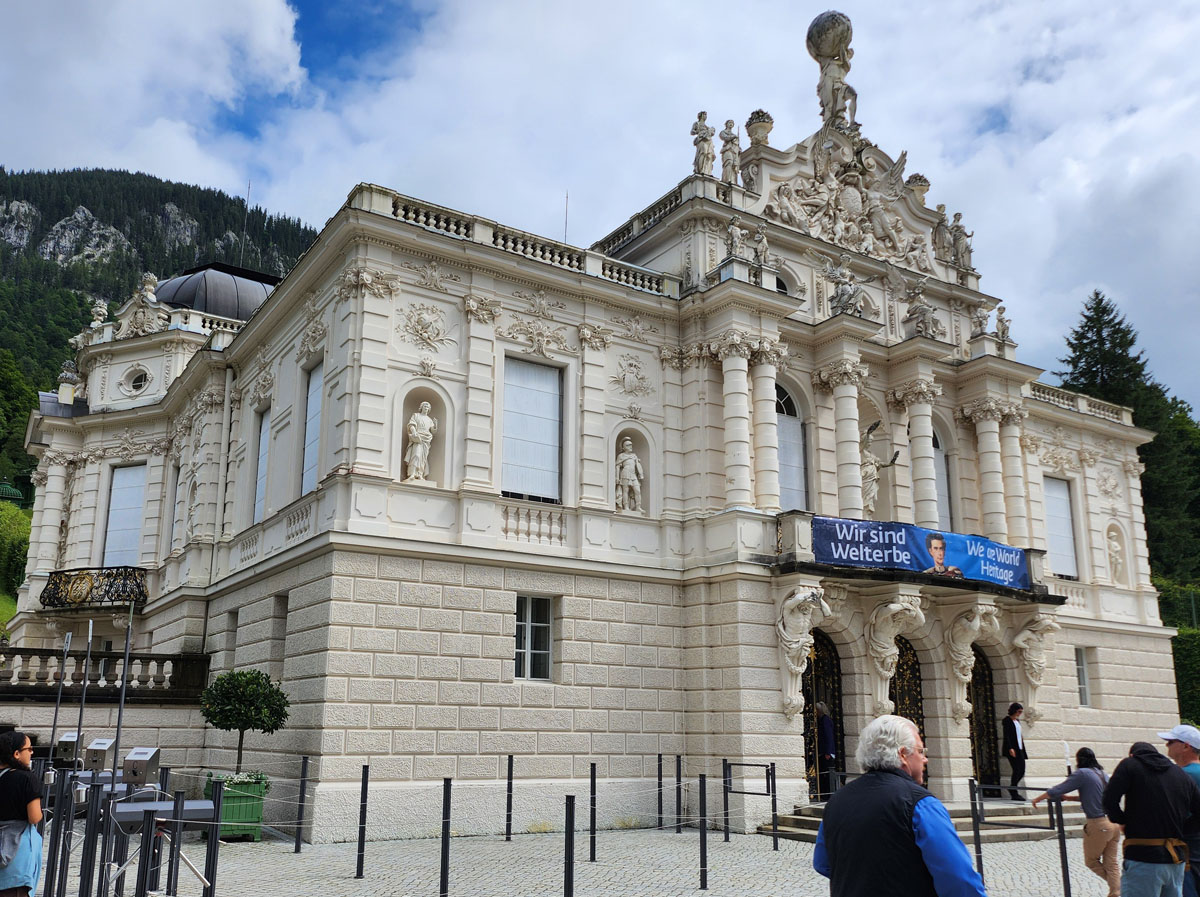 018 Linderhof Palace
