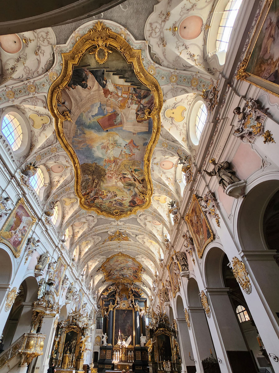 125 St Emmeram Regensburg