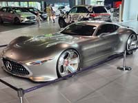 042 Mercedes Museum Stuttgart