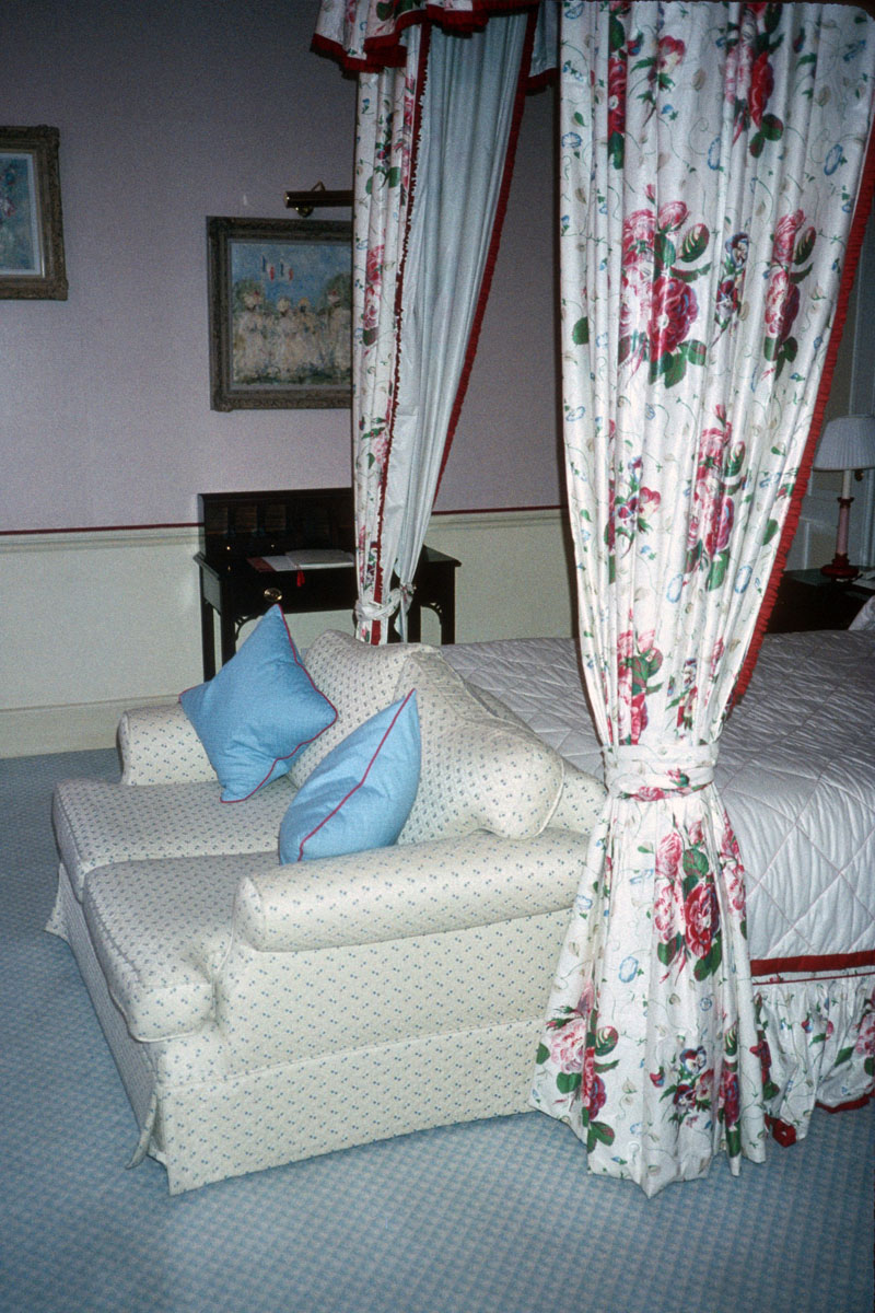 LondonHotel1989-3