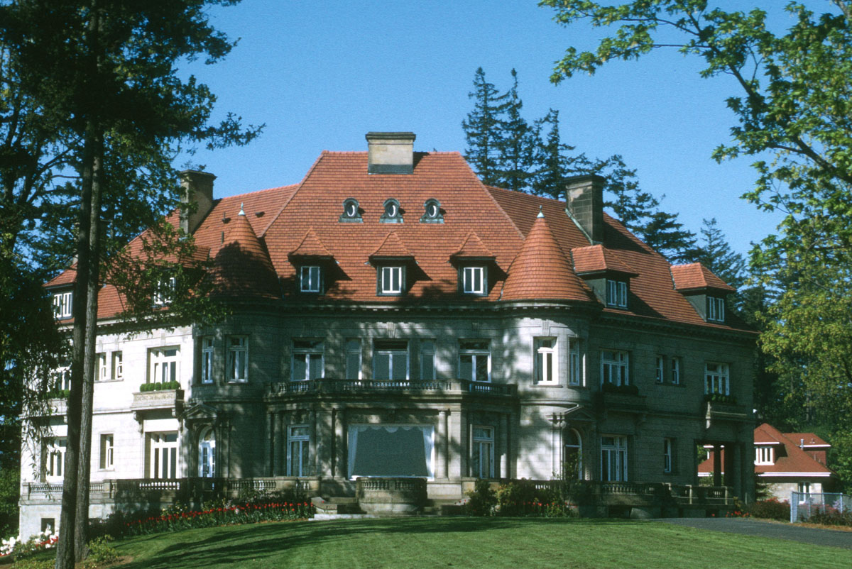 16 Piteck Mansion Portland