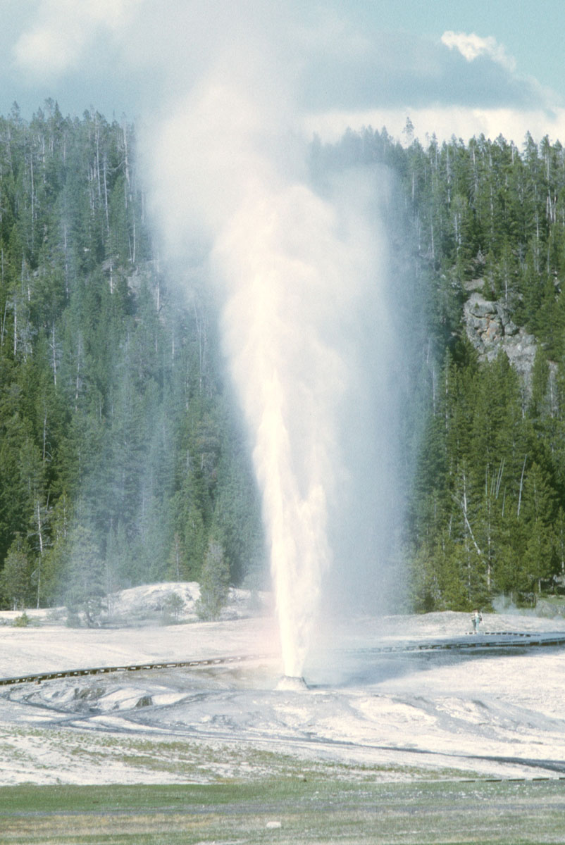 79 Beehive Geyser Yellowstone