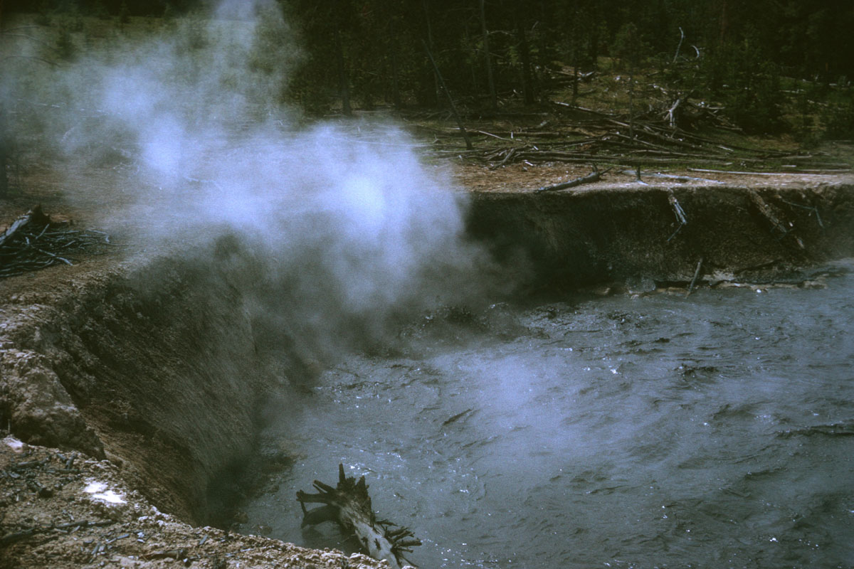 84 Black Dragon Caldron Yellowstone