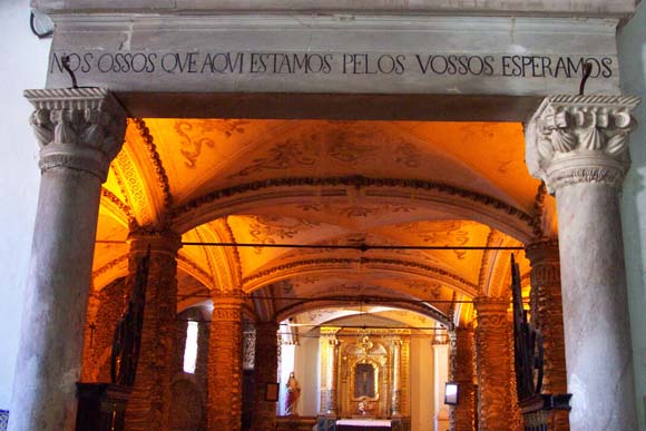 154 Evora Capela dos Ossos DCP_1765