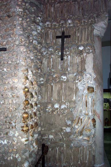 158 Evora Capela dos Ossos DCP_1763