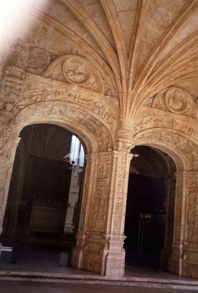 248 Lisbon Mosteiro dos Jeronimos 06012031