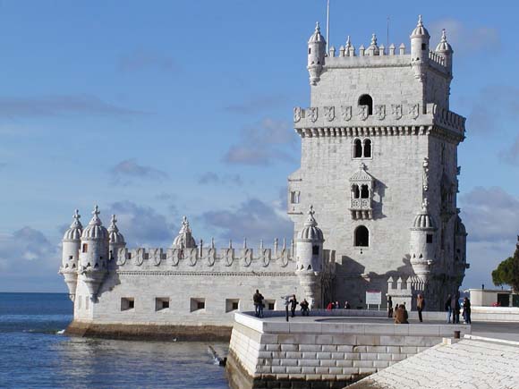332 Lisbon Torre de Belem PC290119