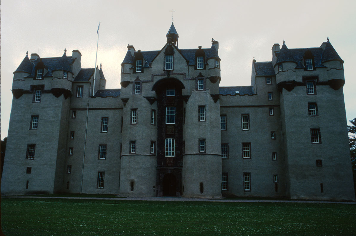 Fyne Castle 3