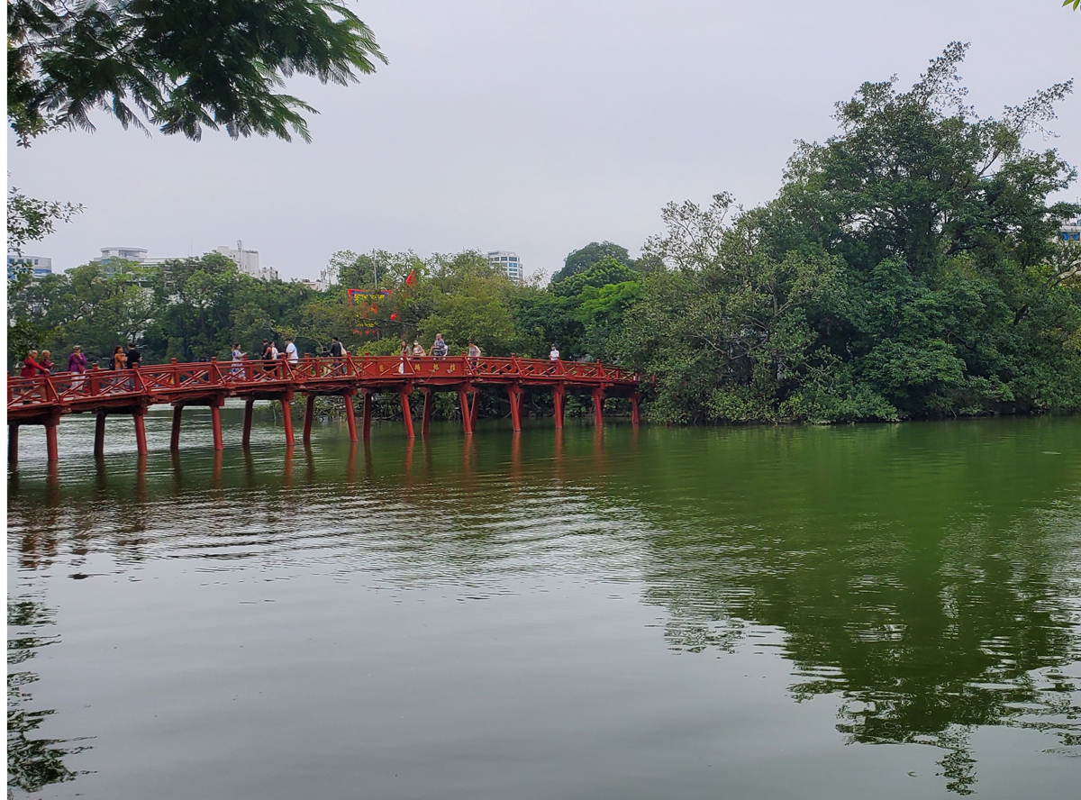 003 Hanoi Ngoc Son Temple