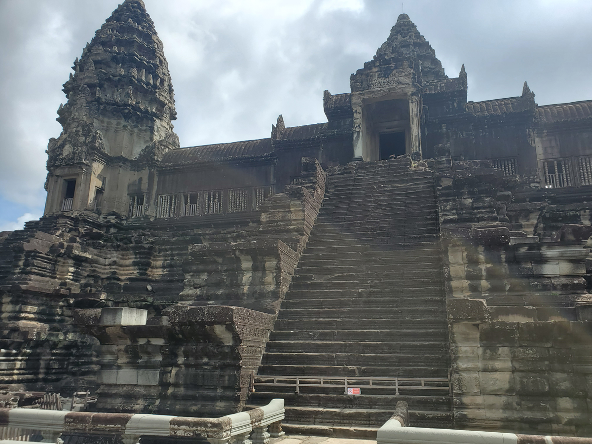 140 Angkor Wat
