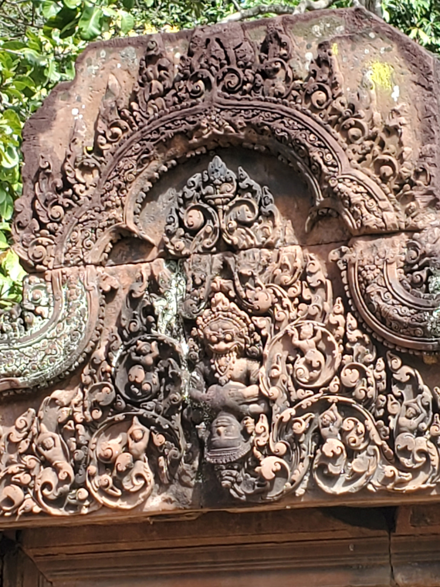 185 Banteay Srei