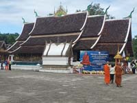 235 Wat Xieng Thong Temple