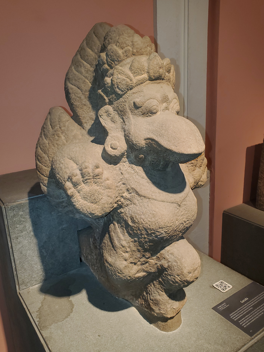 090 Museum Cham Sculpture