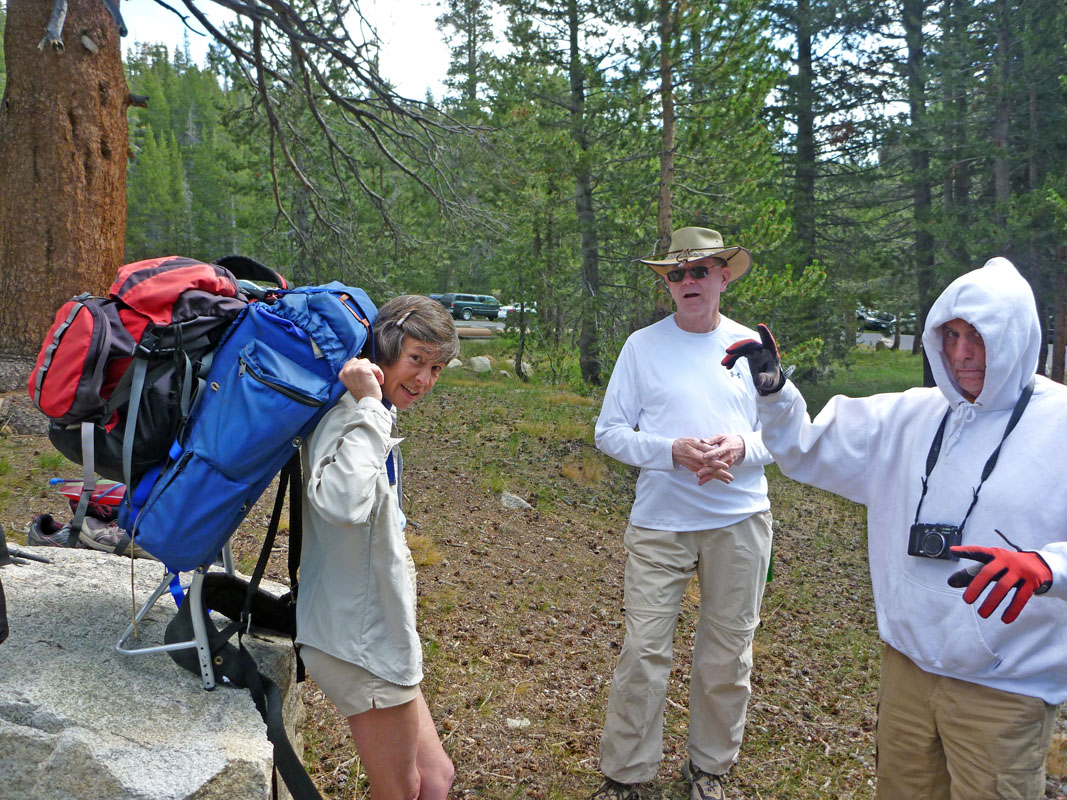 01 Sunrise Trail Head P1000019