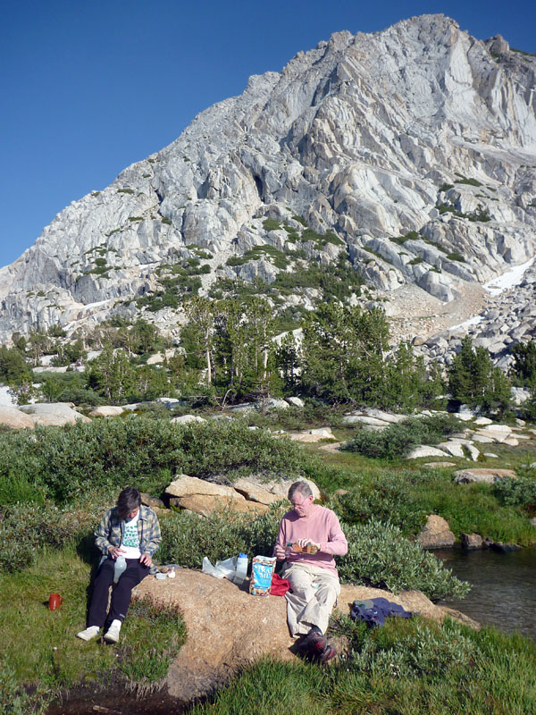 31 Wine and Hors d'oeuvres P1000118a
