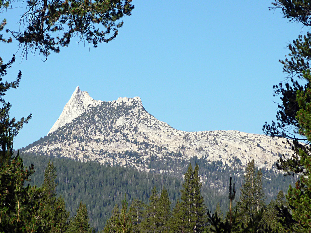 42 Cathedral Peak  P1000143